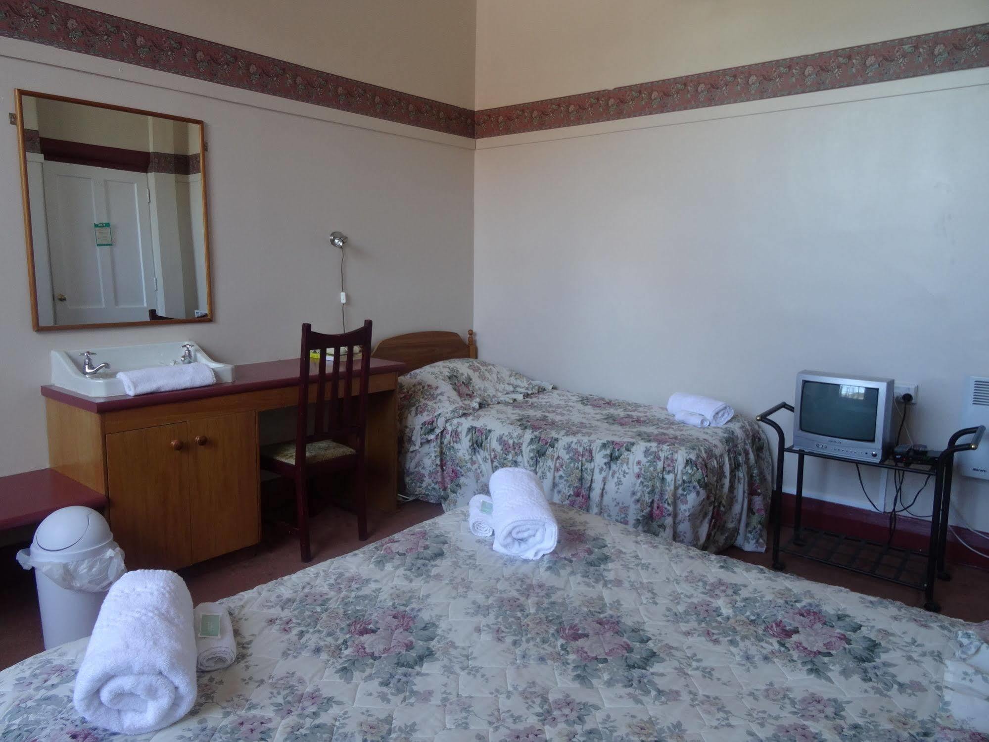 Sahara Motels Dunedin Esterno foto